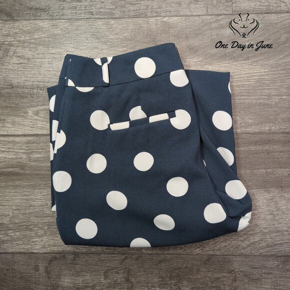 Loft Petite Polka Dot Capri Pants Size 4P - Picture 6 of 6